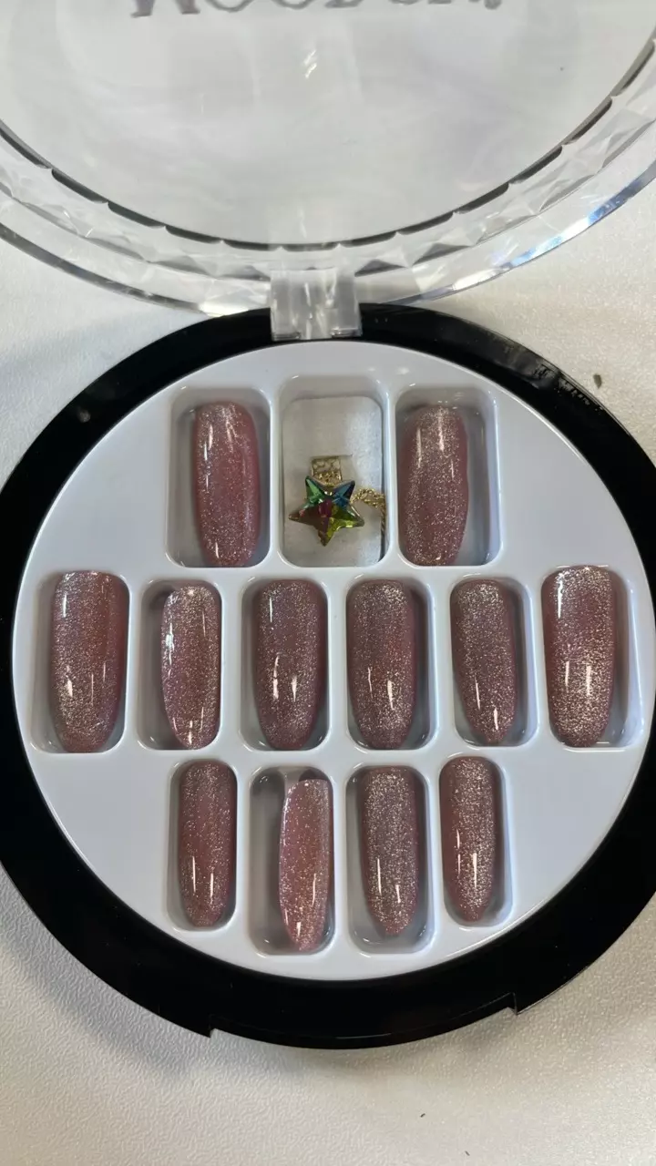 Full size press-on box! thumbnail