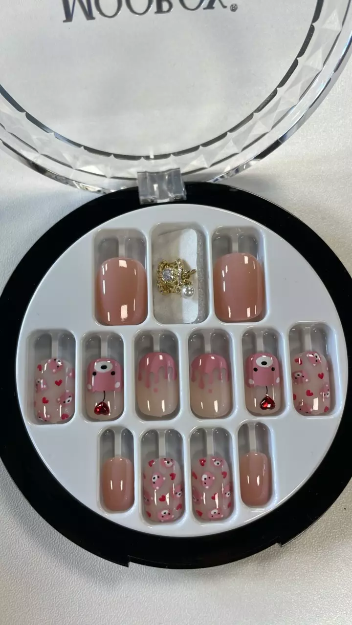 Full size press-on box! thumbnail