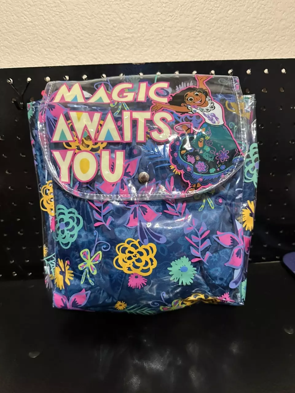Encanto Backpack and Drawstring Bag thumbnail