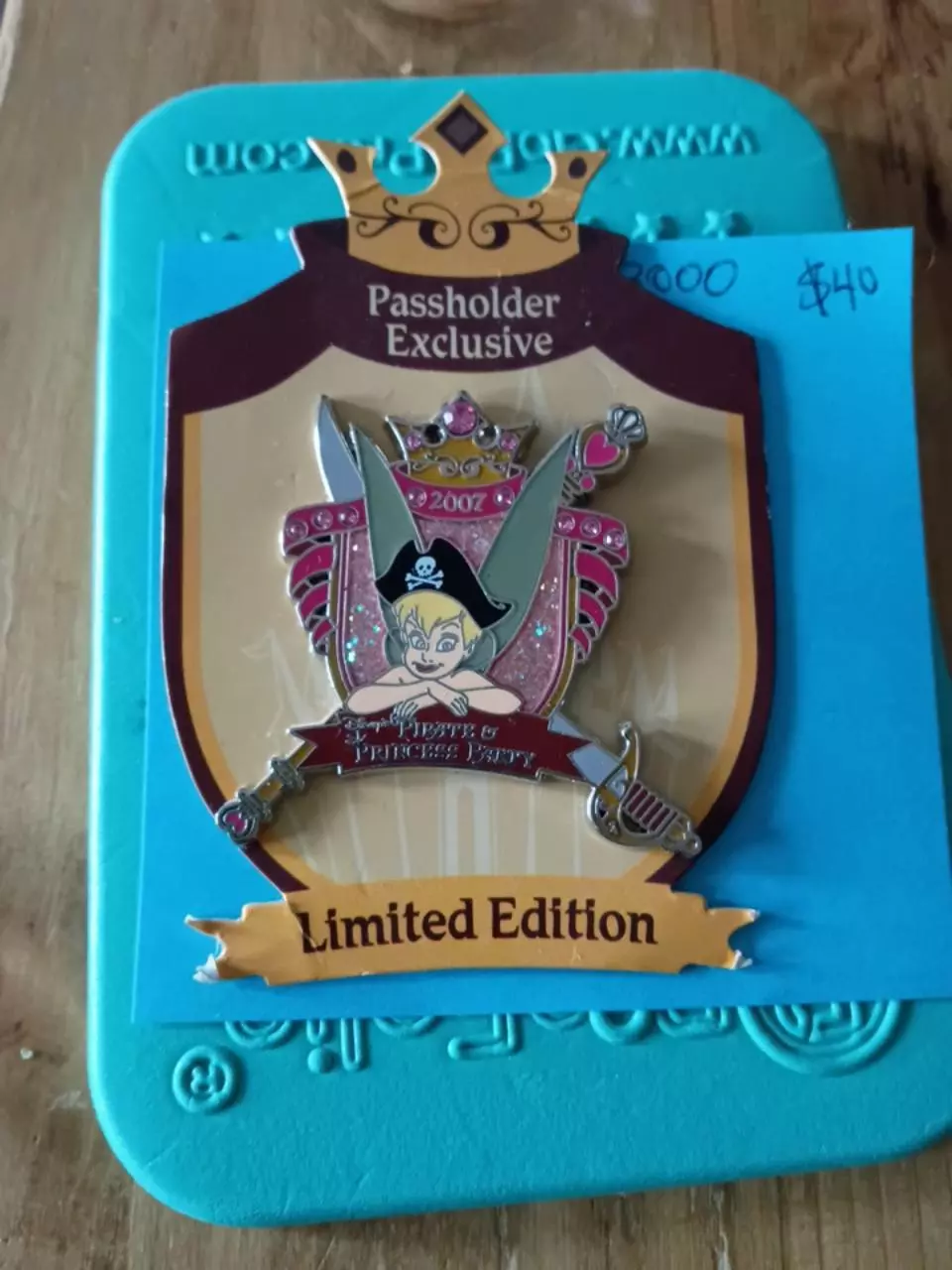 2007 Passholder Exclusive LE 3000 Tinker Bell pin thumbnail