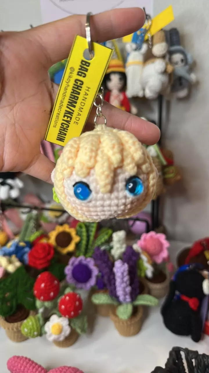 Howl Keychain thumbnail