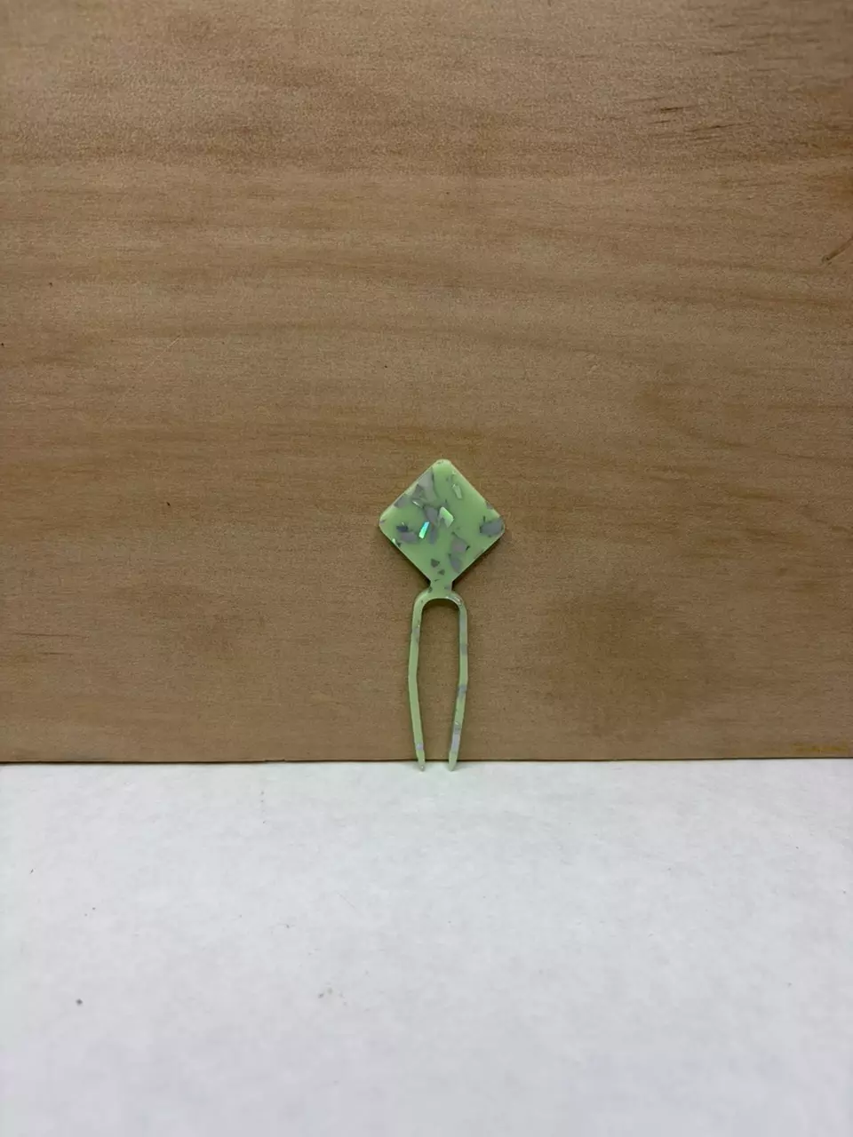 5pk Mint Glitter Chip Diamond Prop Pins thumbnail