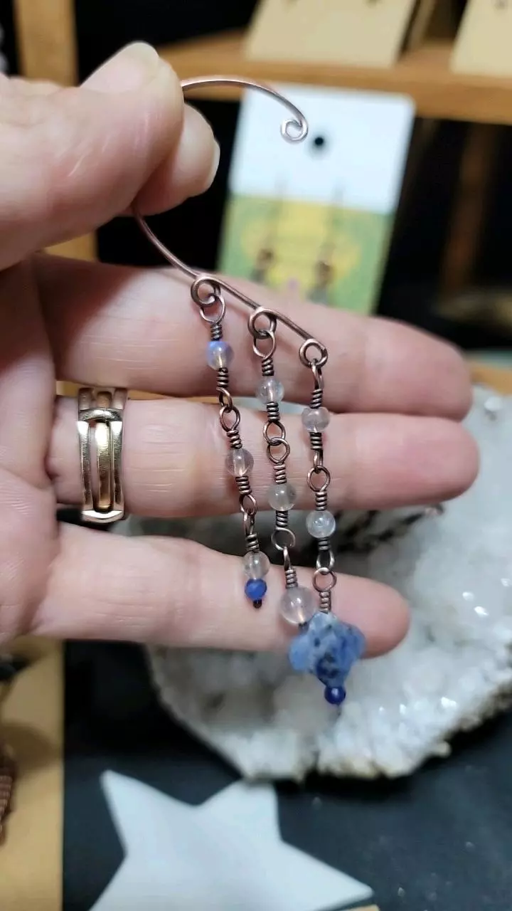 Copper earwire set. Combo Sodalite and Labradorite thumbnail