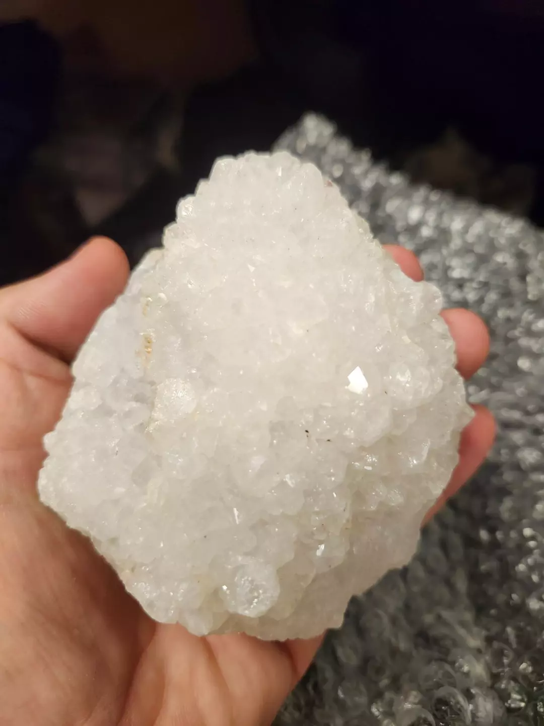 Quartz apotholite w stillbite pieces thumbnail