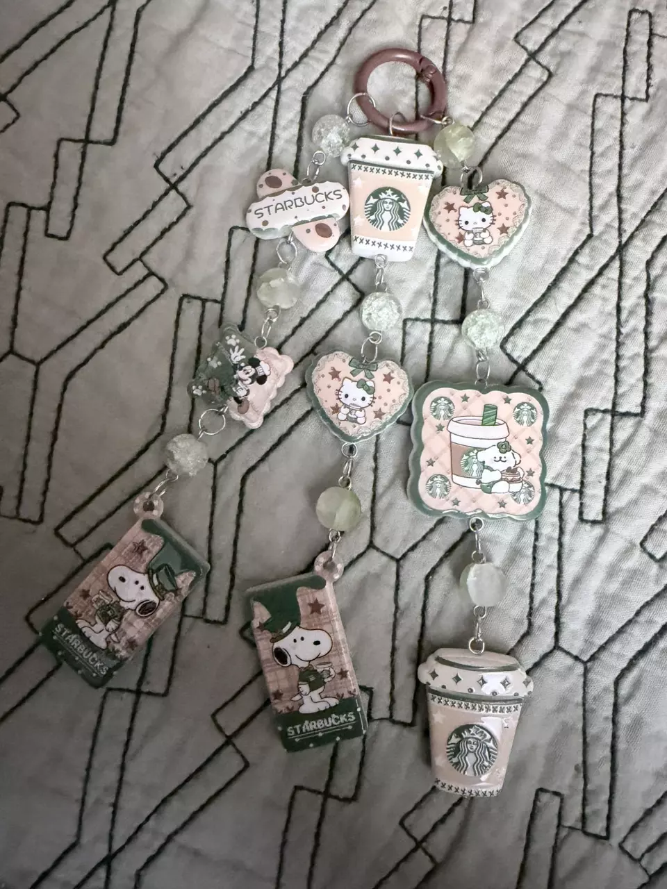 Green snoopy keychain thumbnail
