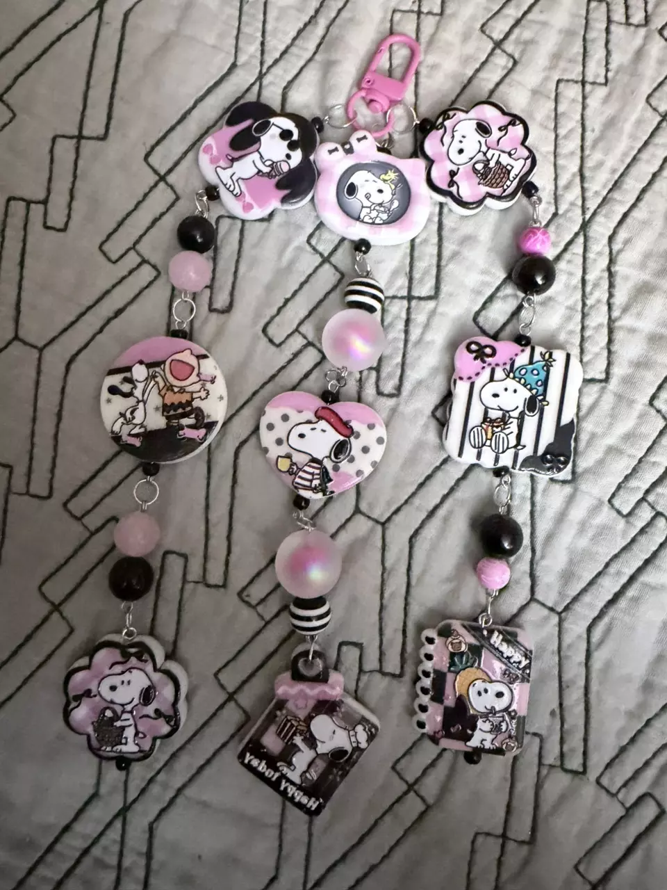 Pink snoopy keychain thumbnail