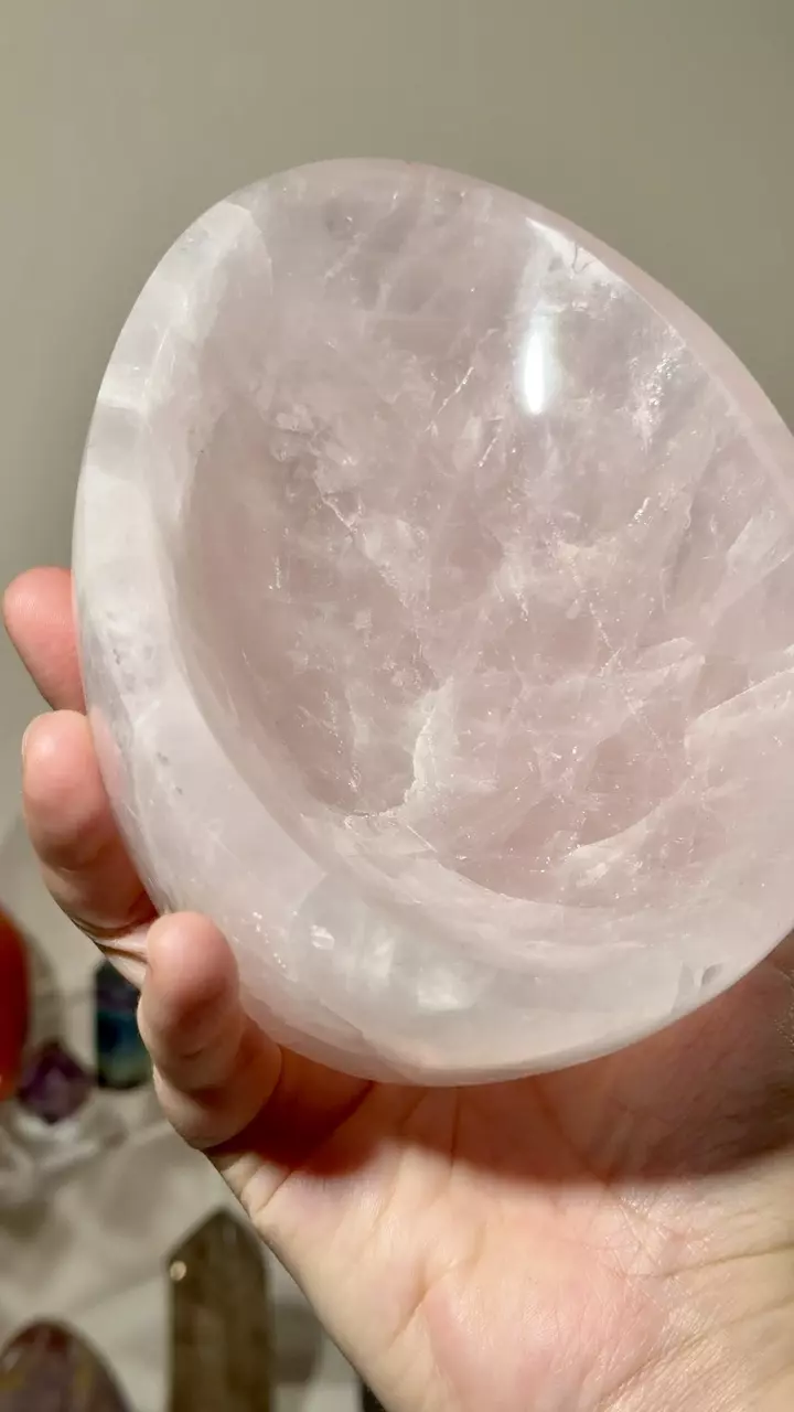 LG Rose Quartz Bowl thumbnail