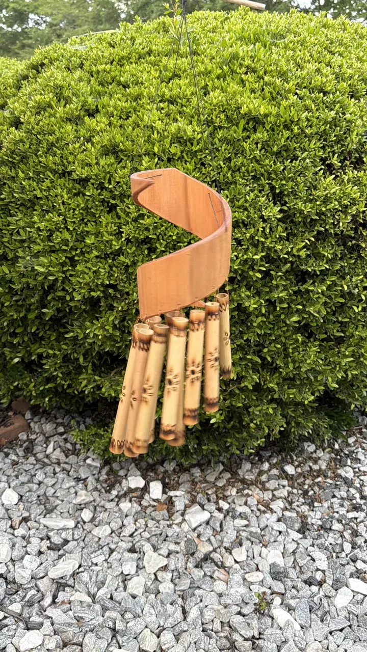 Cascading Spiral Sunburst Chime thumbnail