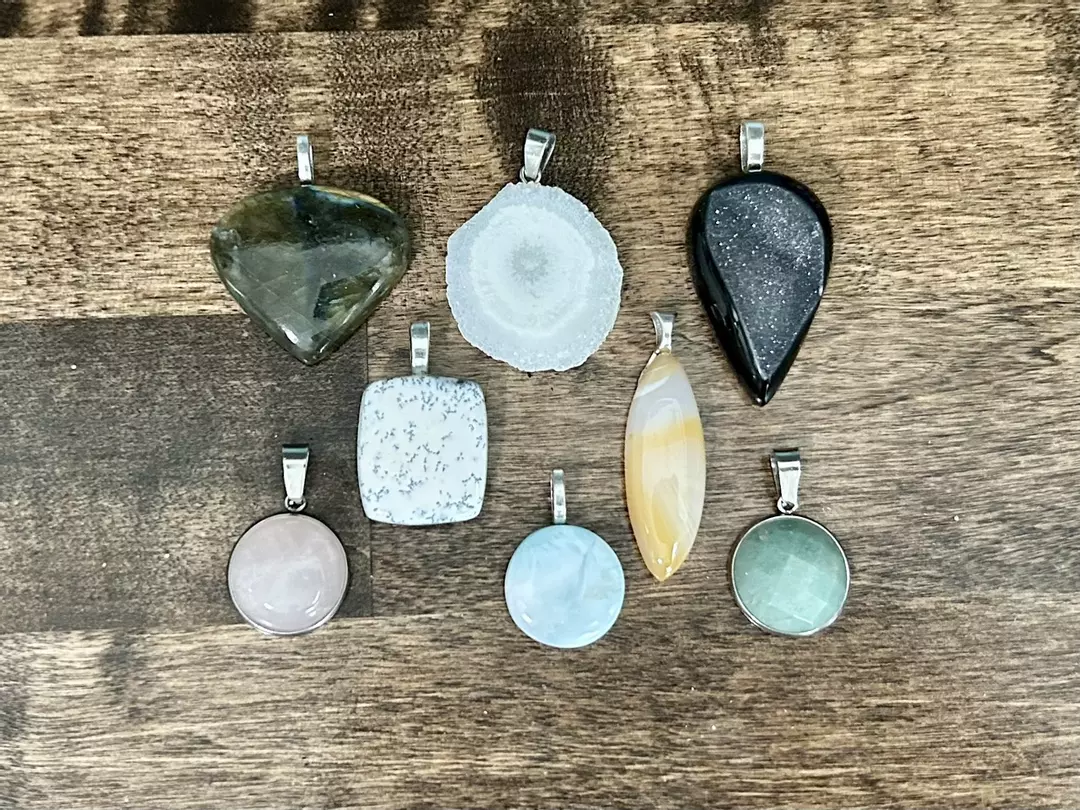 Crystal pendant BUNDLE thumbnail