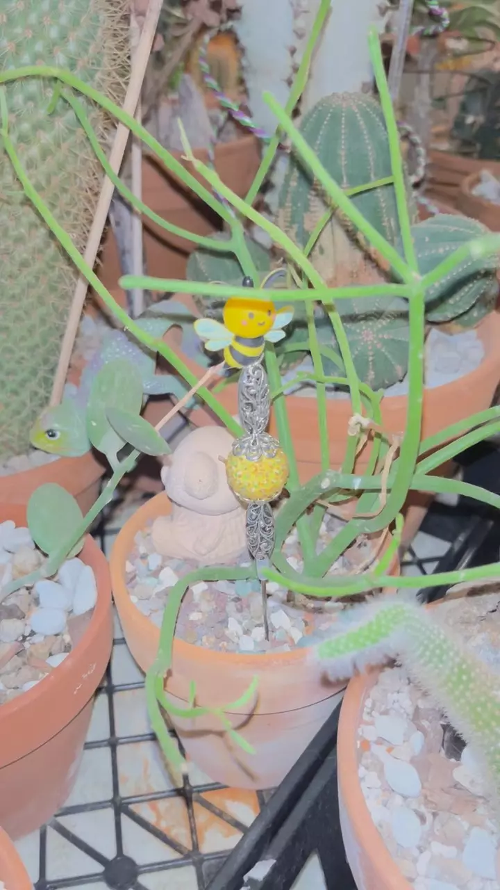 PBP Pot be Priti(Pot Pal/Plant stake) thumbnail