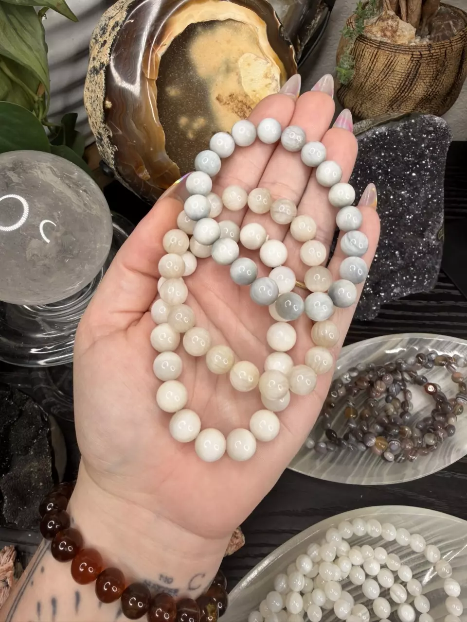 HQ White Rabbit Hair Quartz Bracelet thumbnail