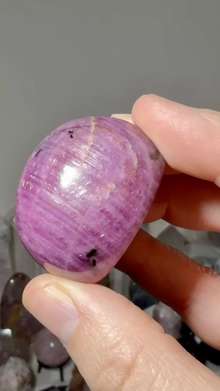 RUBY polished Cabochon thumbnail