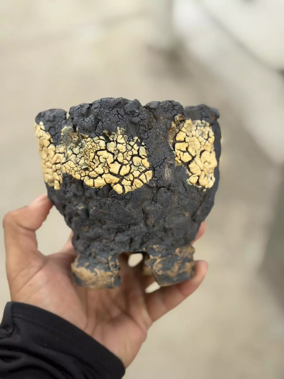 Black and gold footed 5x4.5H thumbnail