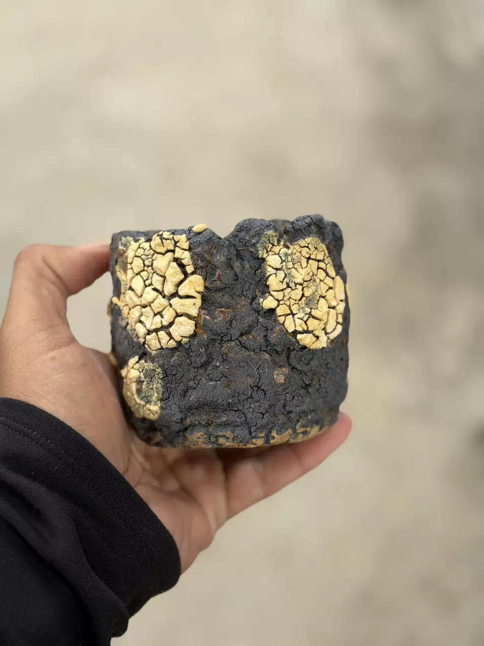 Black and gold 3.25x3.25 thumbnail