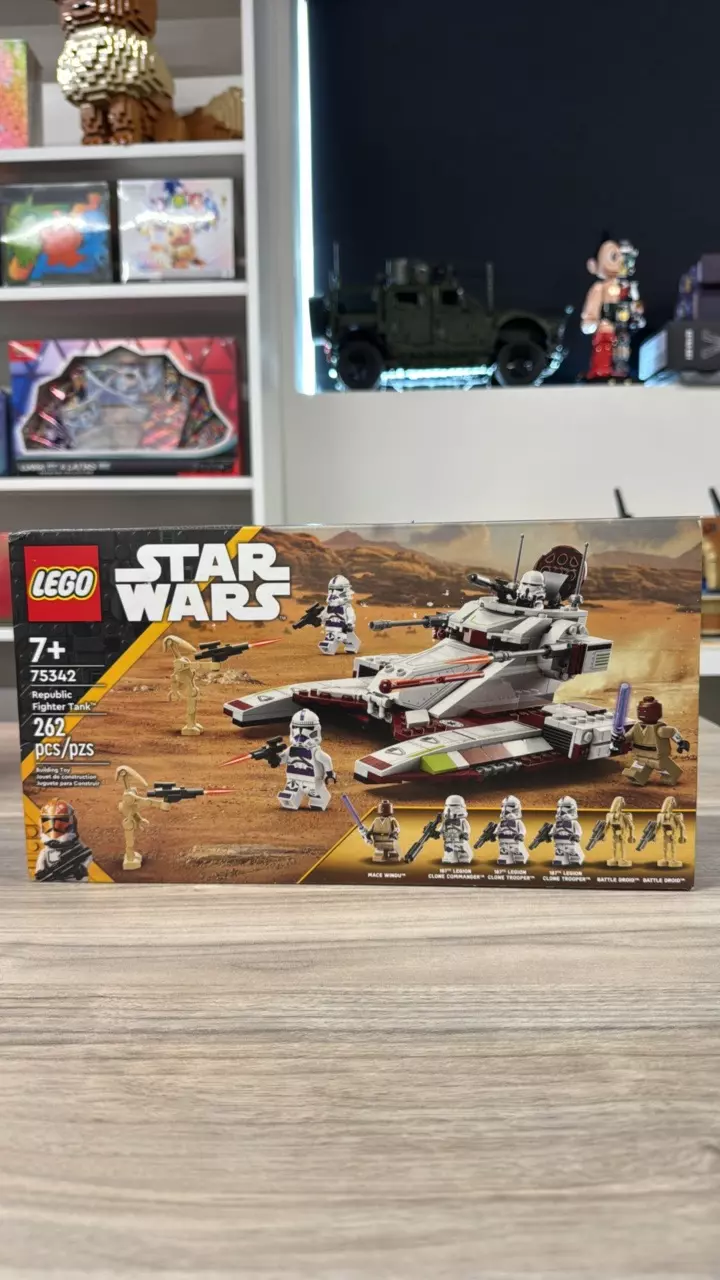 Republic Fighter Tank thumbnail