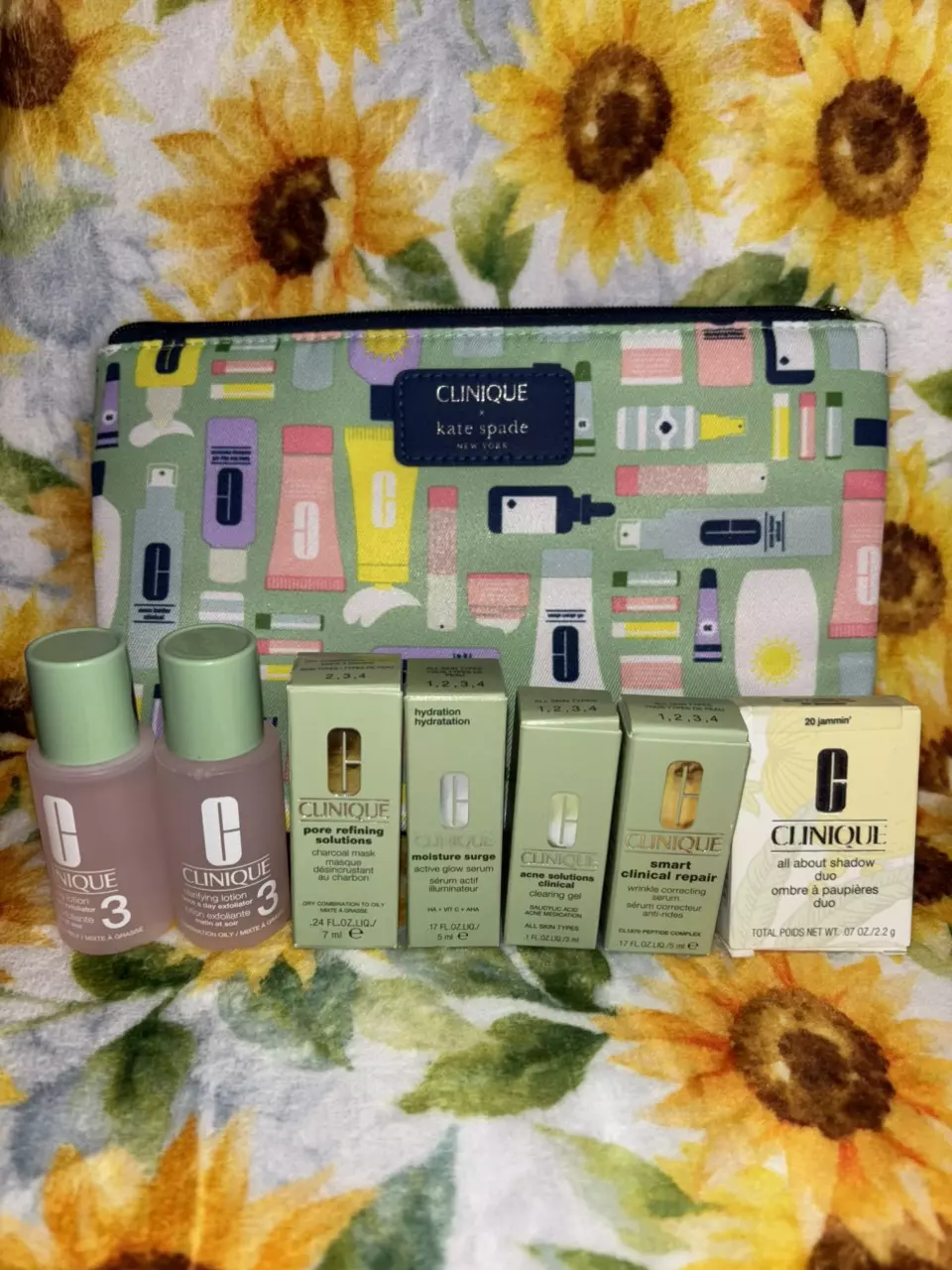 Clinique Bundle thumbnail
