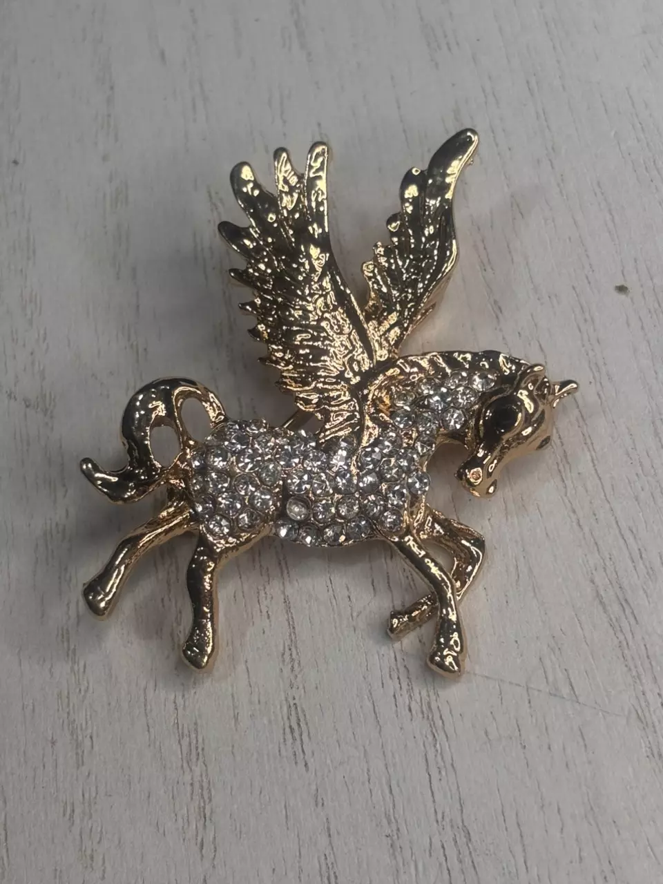 ✨ Pegasus Rhinestone Brooch – Gold Winged Horse Pin thumbnail