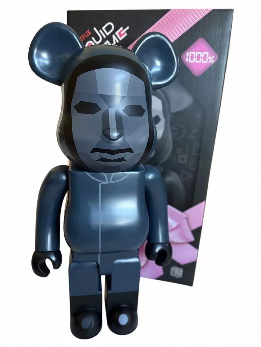 1000% Medicom x Squid Games The Frontman Bearbrick thumbnail