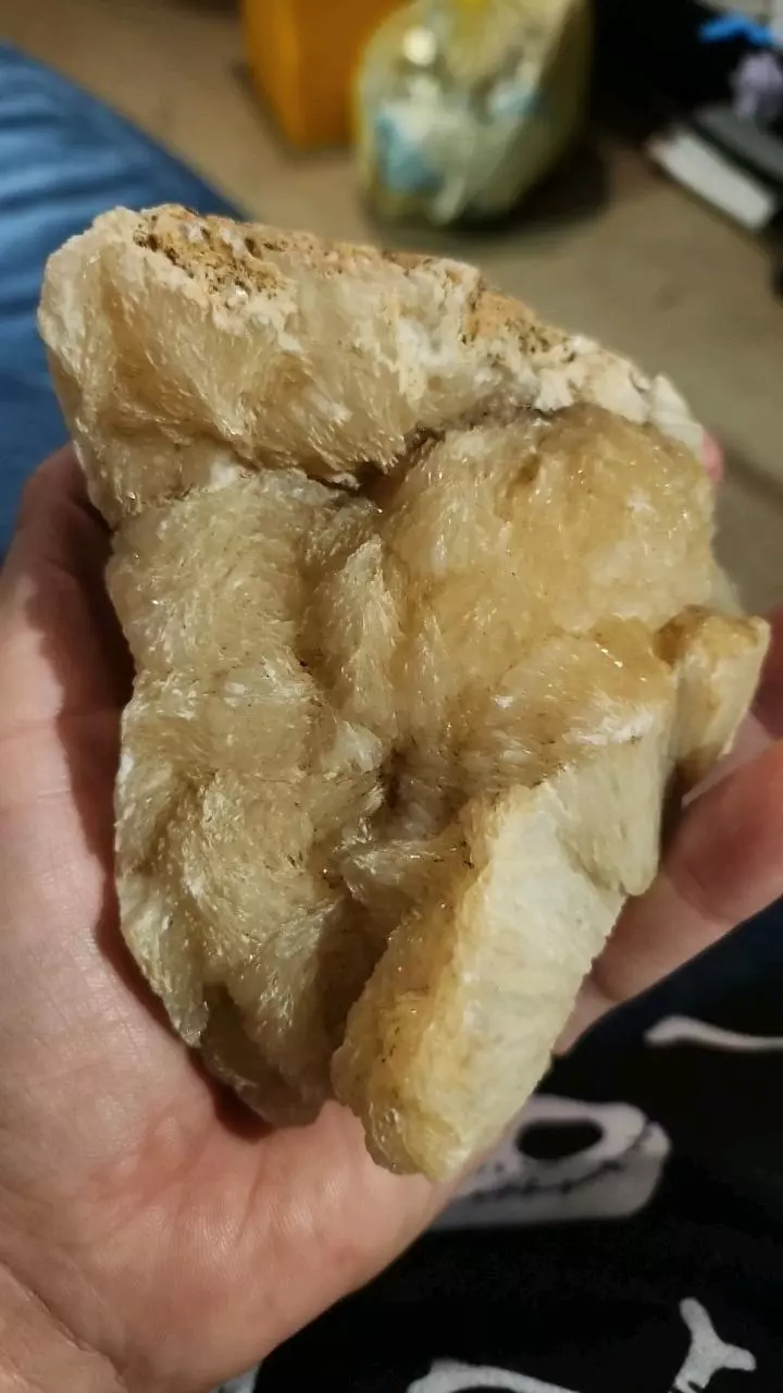 Stillbite w some quartz  was 145 thumbnail