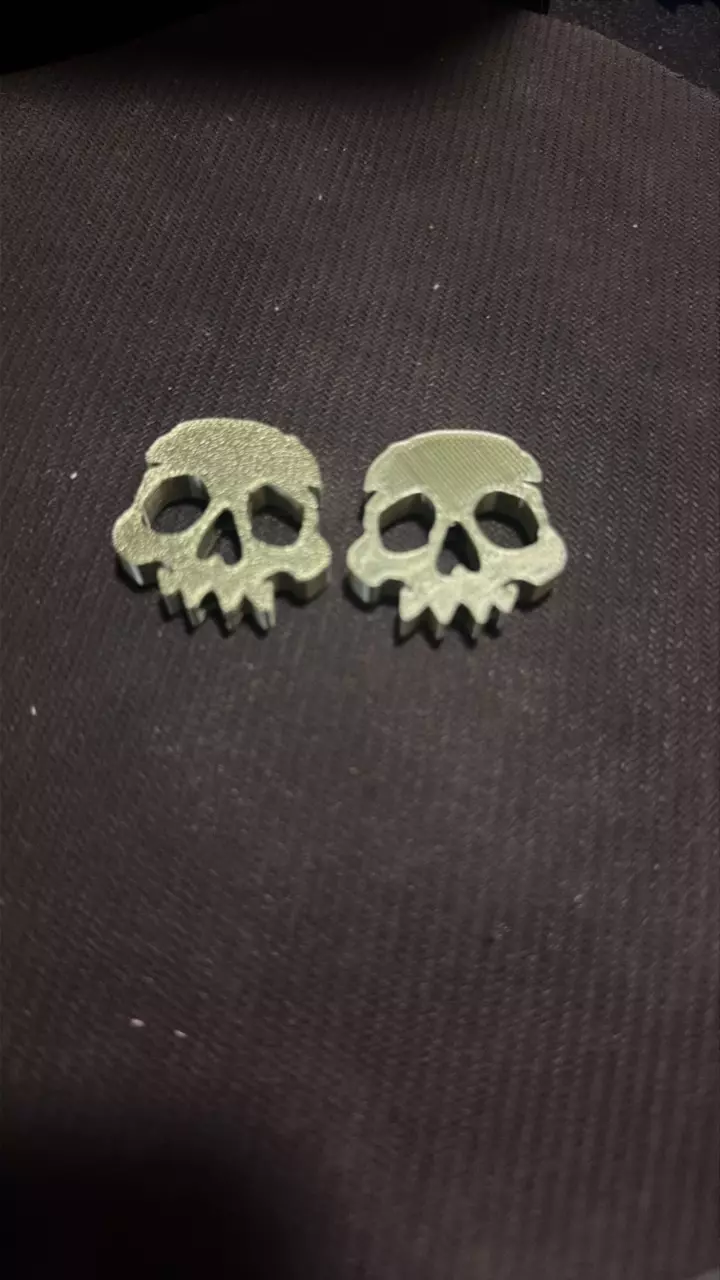 Hoodie string beads thumbnail