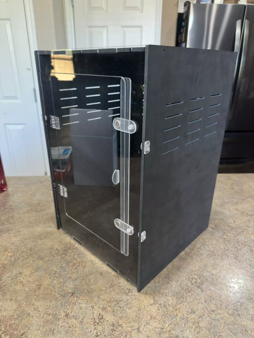 12/12/18 PVC enclosure with vent top. Very light and easy to assemble. thumbnail