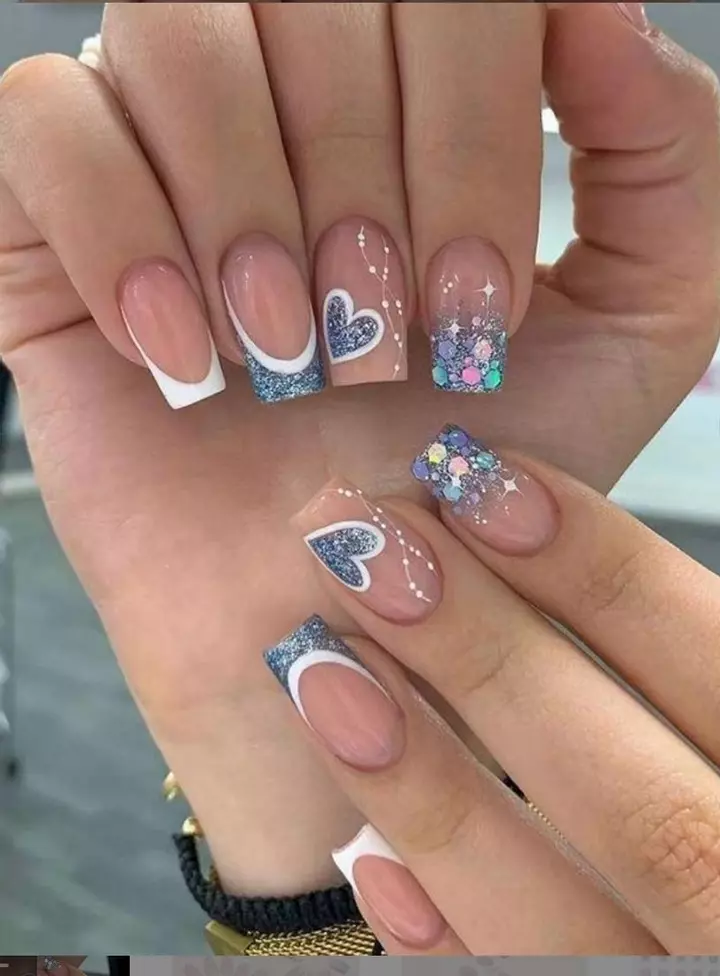 I've been sick i sorry quick nail show!