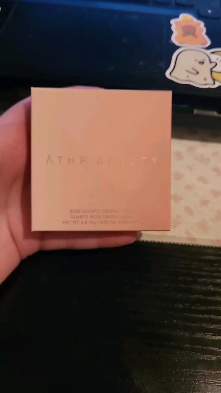 Athr eyeshadow Quad (retails for $20) thumbnail
