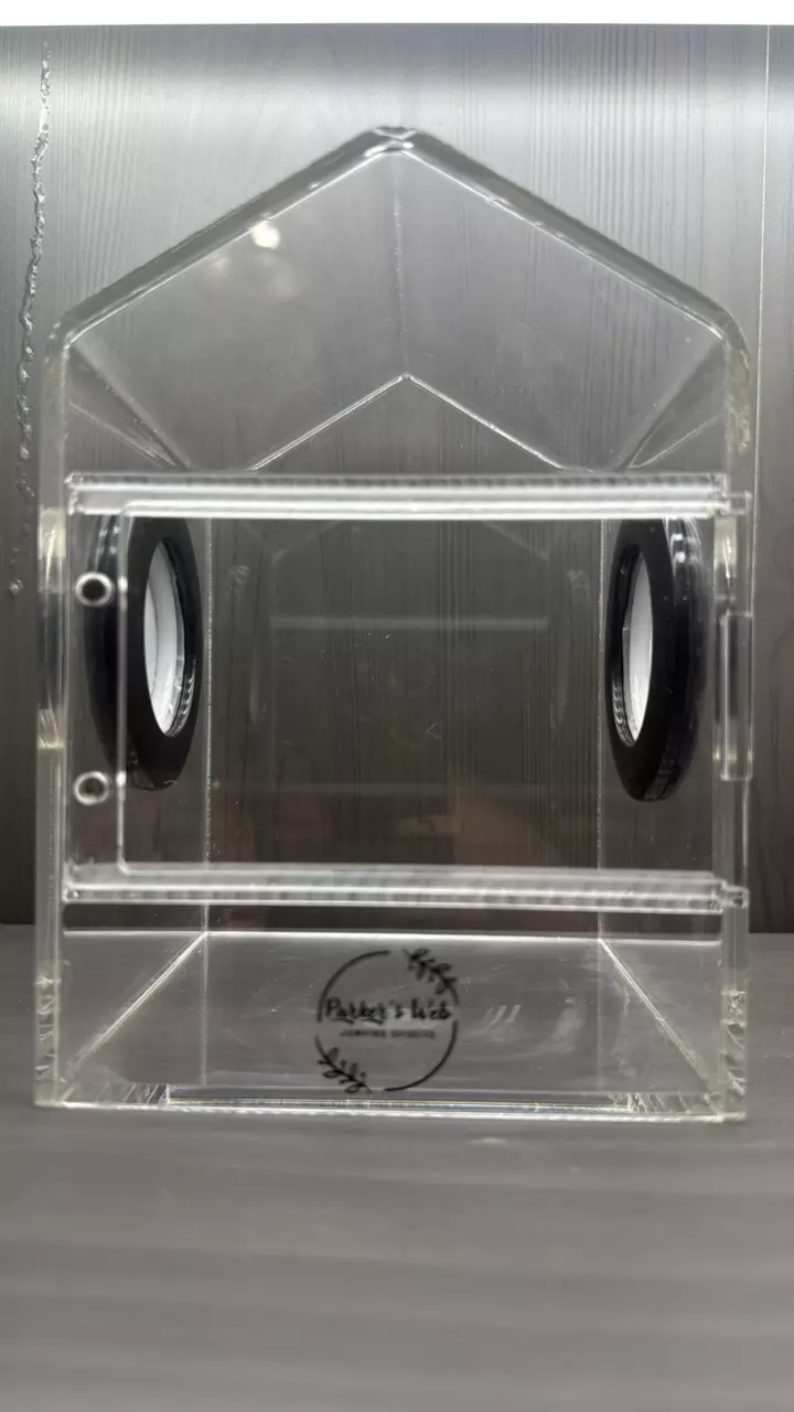 Parker’s web enclosure BLANK thumbnail