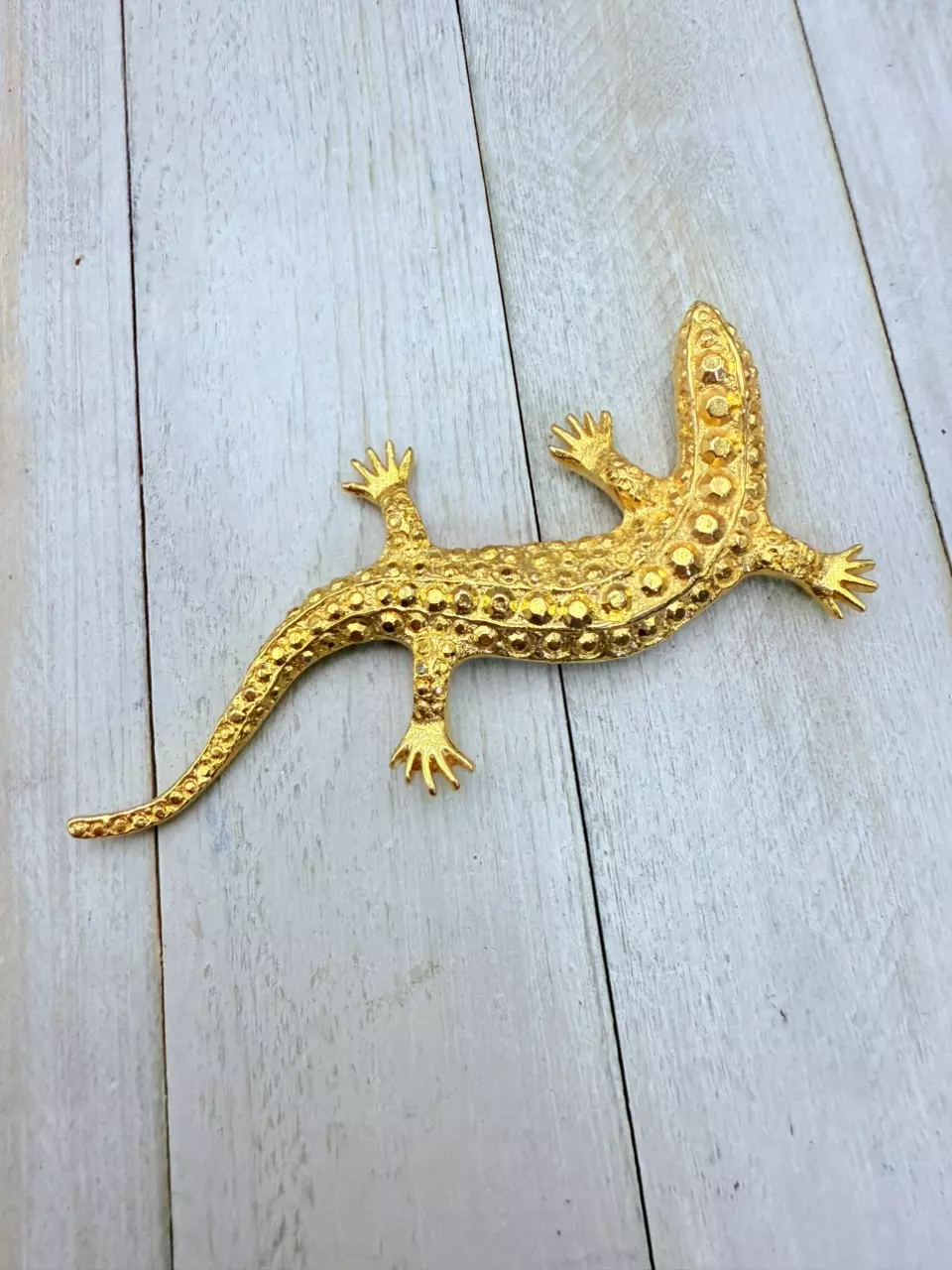 - B54 - Gold Tone Lizard Brooch 3” thumbnail