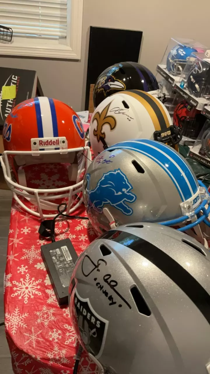 Pick your number in an 8 spot full size break thumbnail