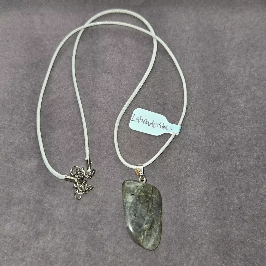 Labradorite Necklace thumbnail