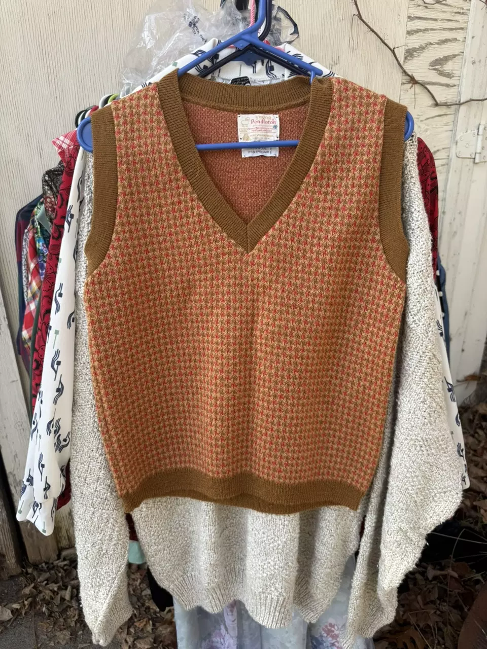 young Pendleton size 40 sweater vest thumbnail