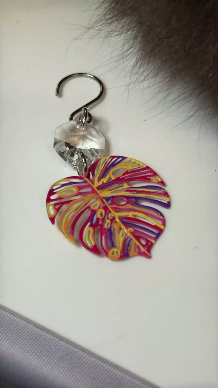 multicolor monstera leaf pot charm #2 thumbnail