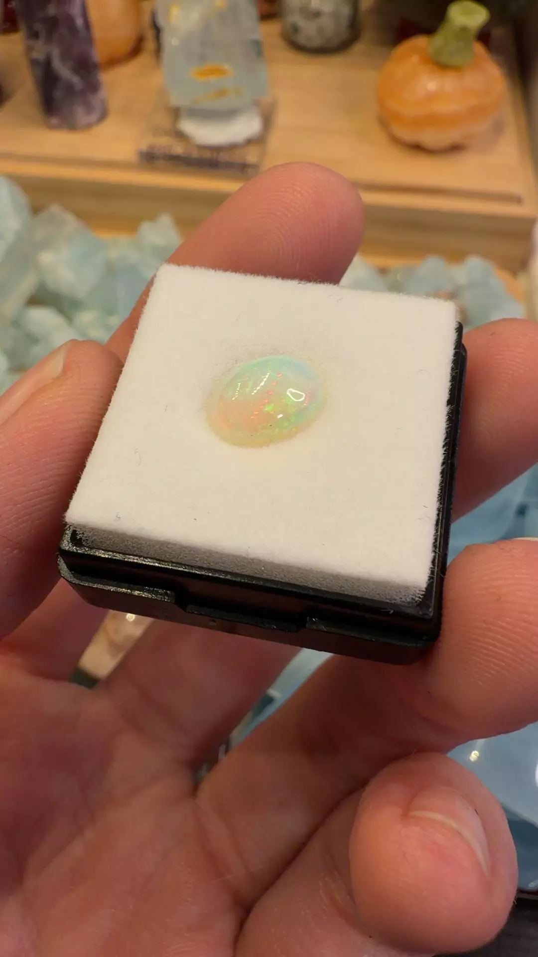 Opal cab thumbnail