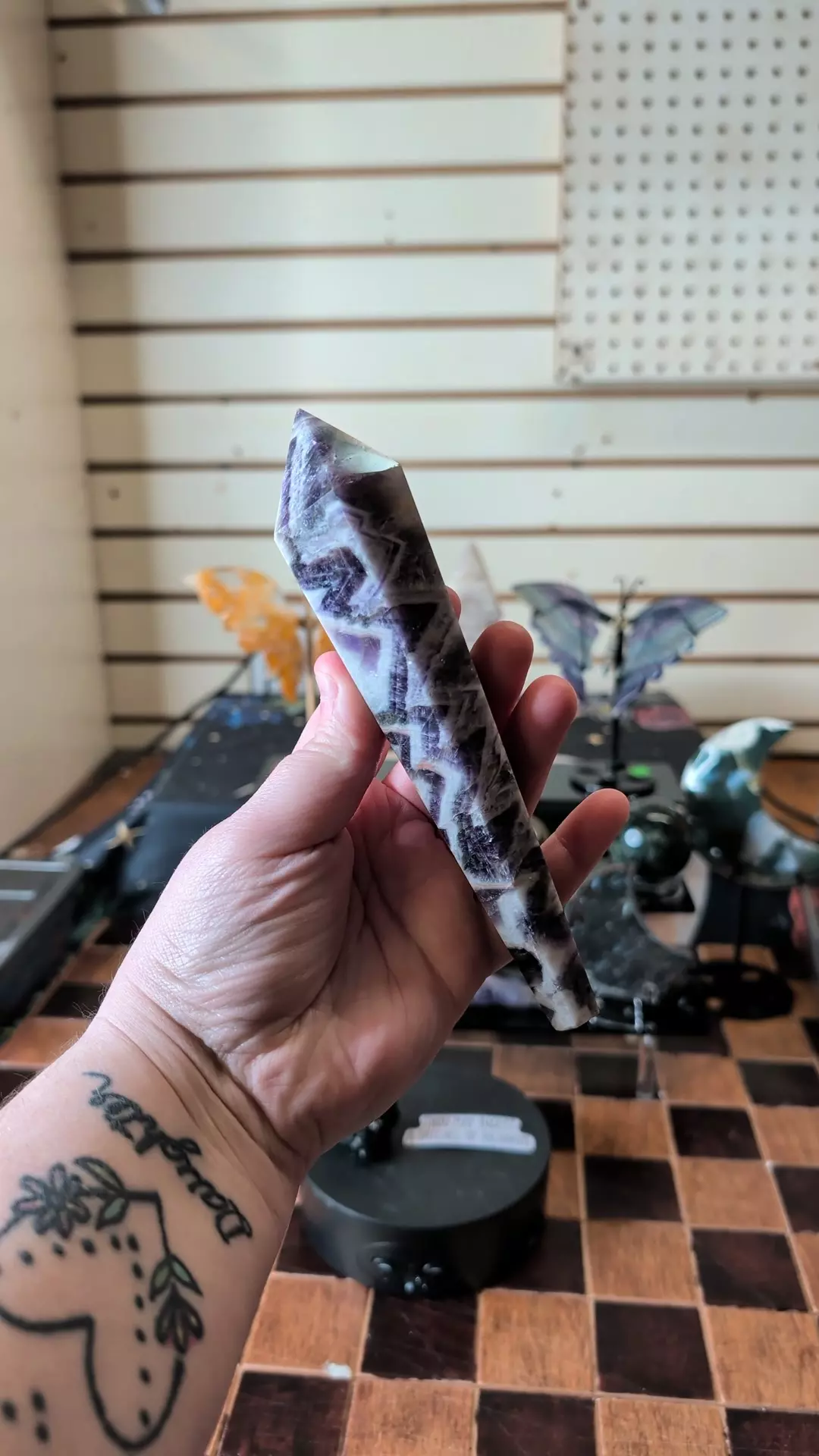 Chevron amethyst Wand thumbnail