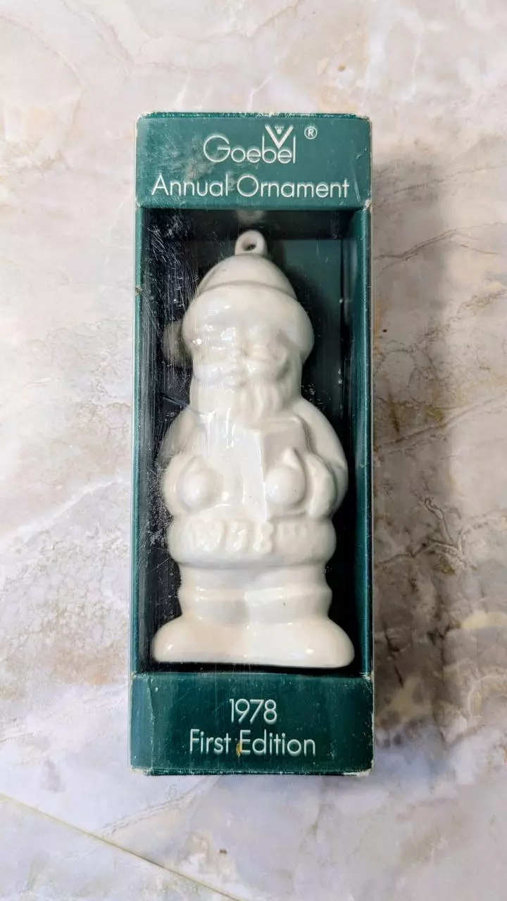 1978 Porcelain Santa Ornament thumbnail