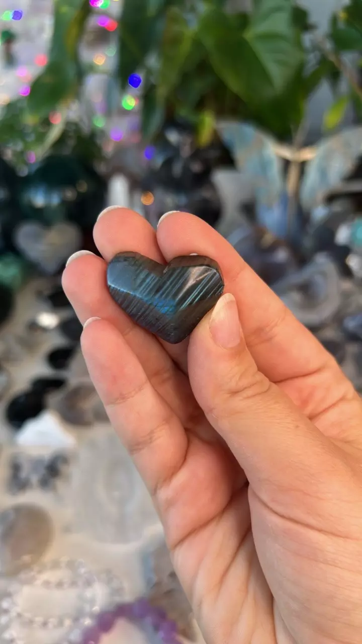 labradorite heart - mh550 thumbnail
