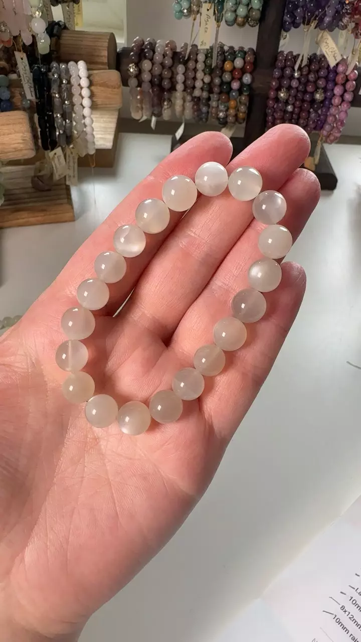 10mm Moonstone - white flash thumbnail