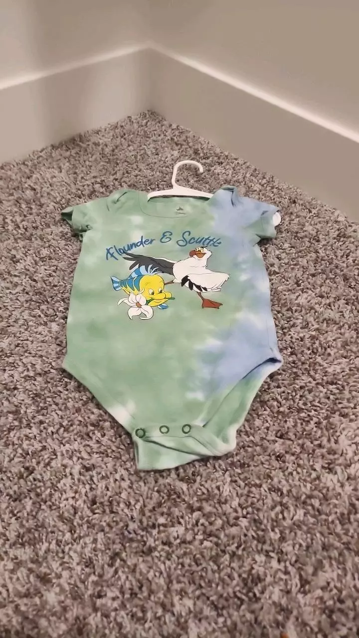 Disney Green Tiedye Flounder & Scout Onesie size 18 months thumbnail