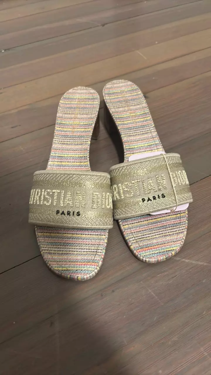 Dior Dway Heeled Sandals SIZE 40 ($860 Retail) thumbnail