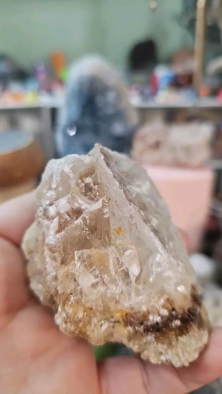 69. Selenite thumbnail