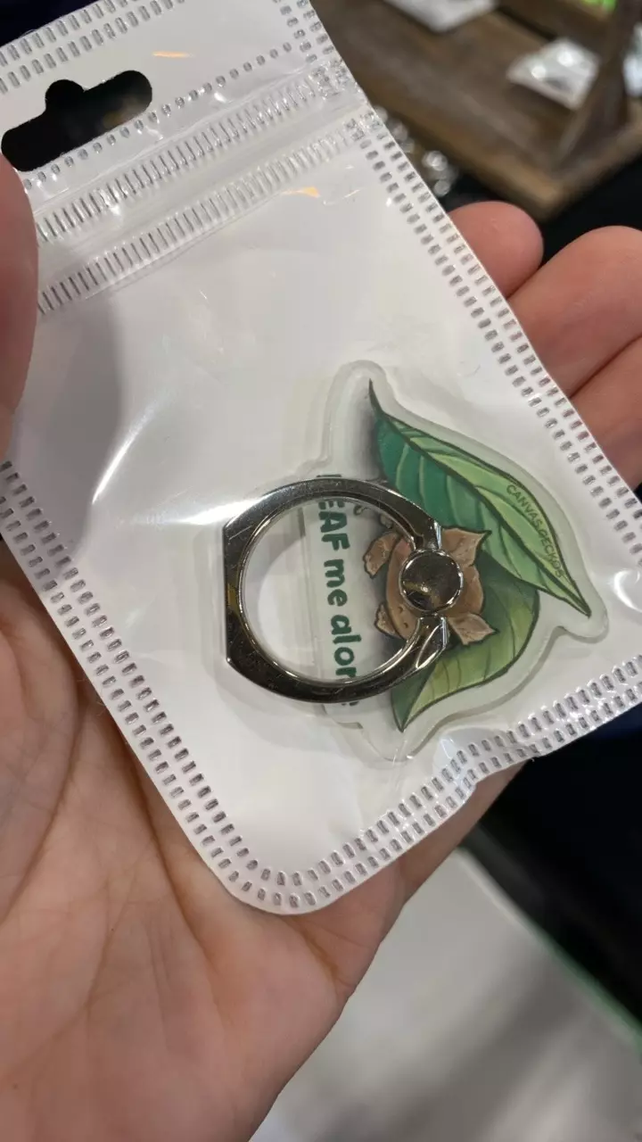 Leaftail phone ring thumbnail