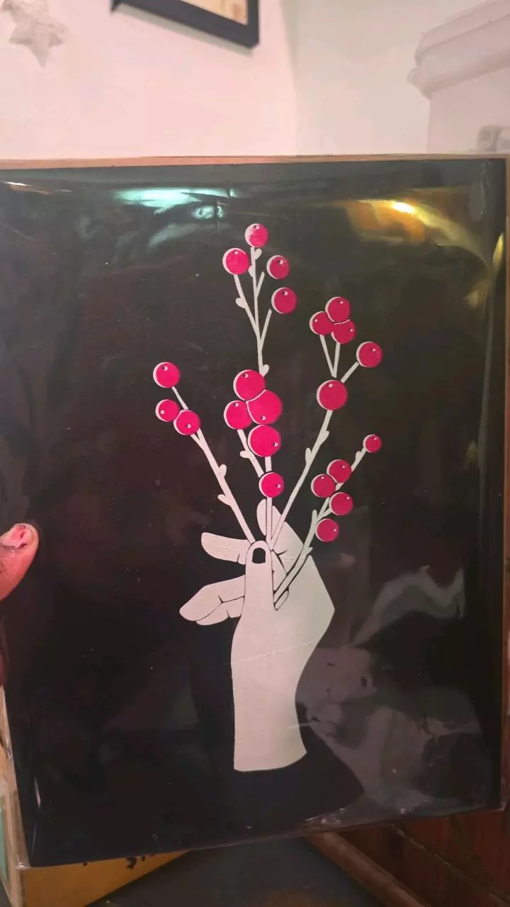 Whimsigoth berries thumbnail