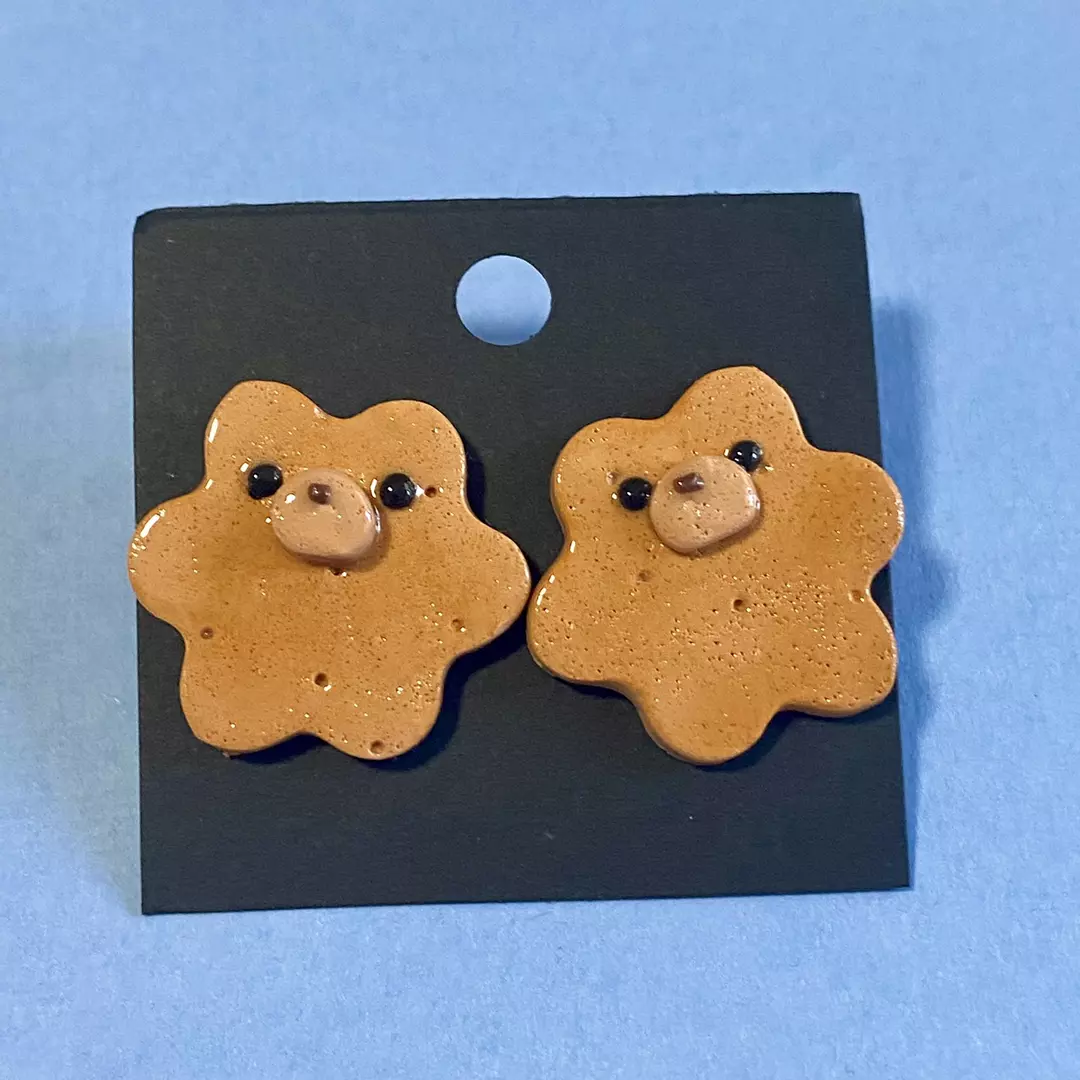 Bear Cookie Graham Earrings thumbnail