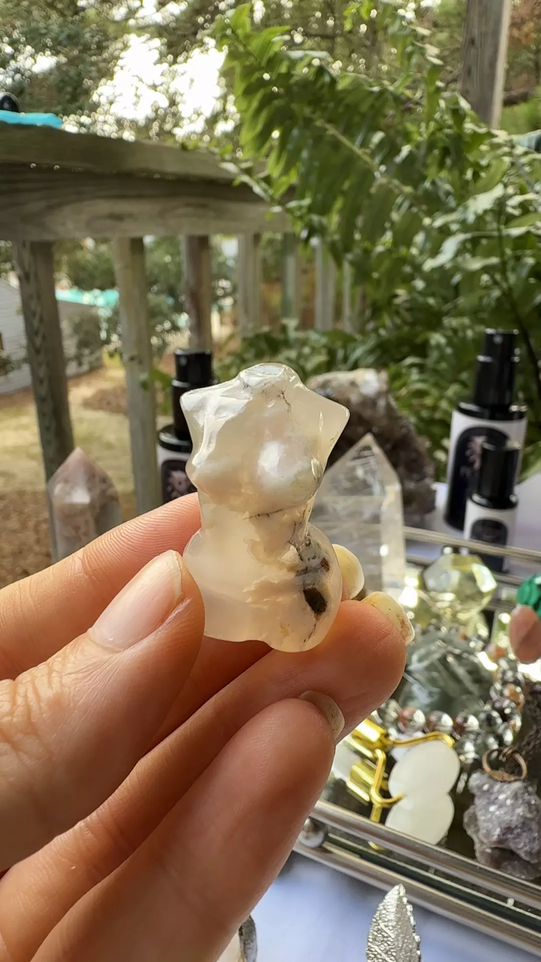 Mini Goddess Body Flower Agate thumbnail