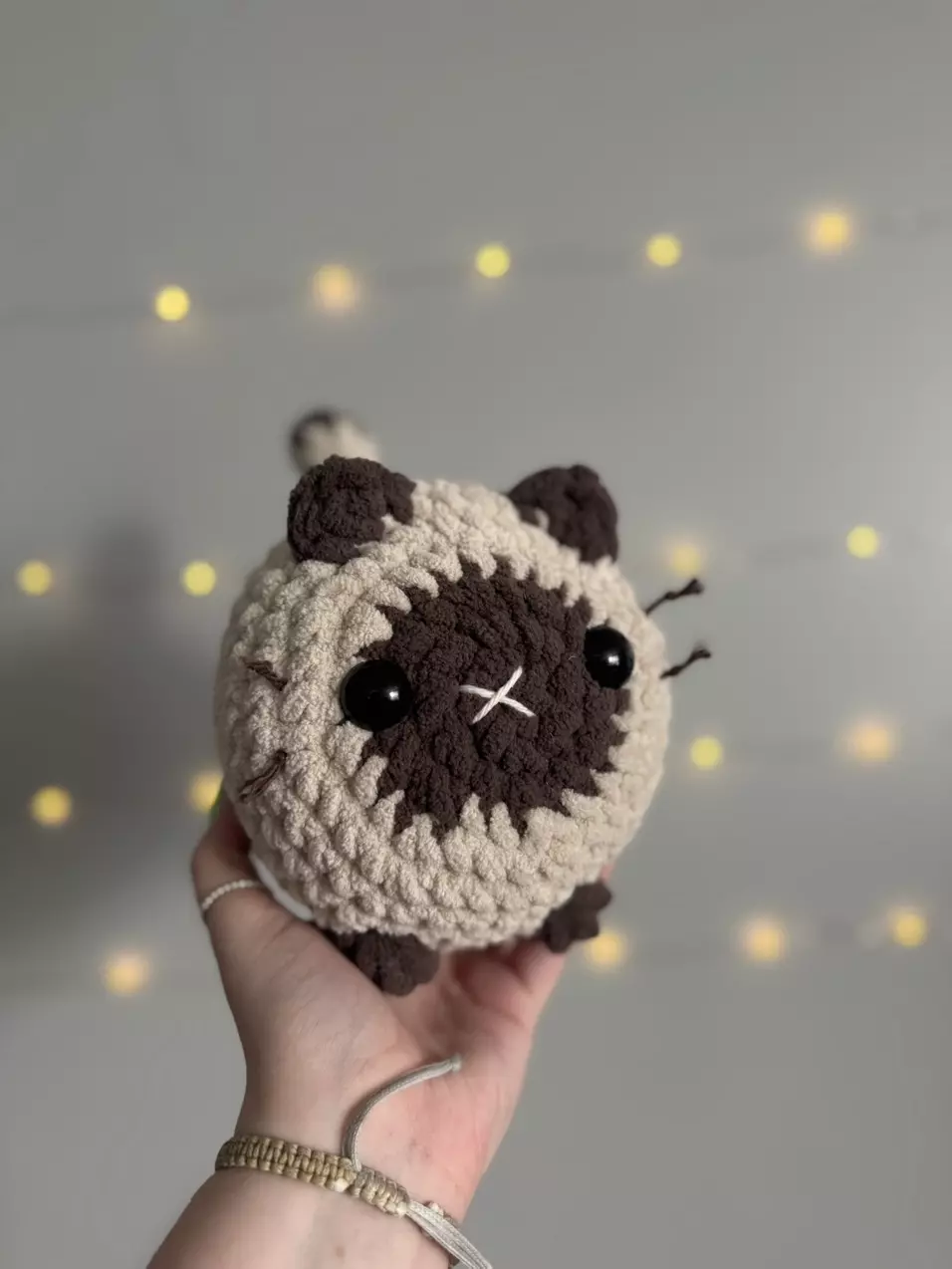 Siamese Loaf Cat Crochet Plush thumbnail