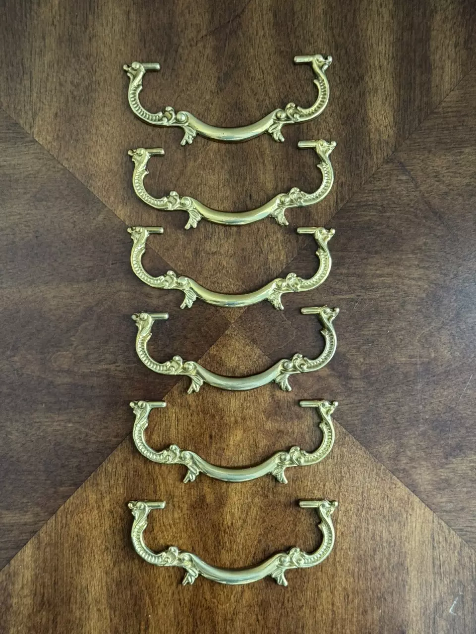 Set of 6 embossed brass drawer pulls thumbnail