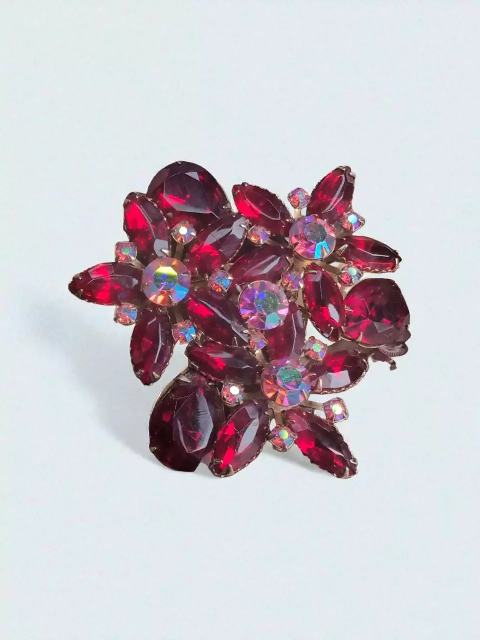 Vintage 1950s Ruby Red Riveted Rhinestone Brooch thumbnail