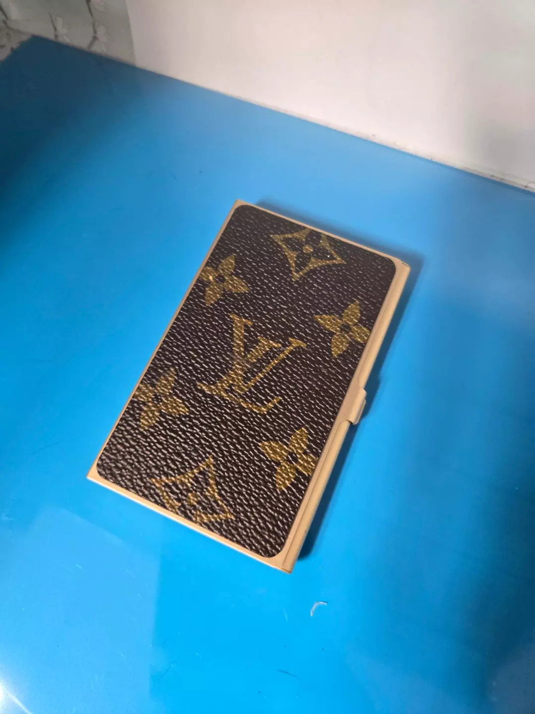upcycled thin lightweight card holder thumbnail