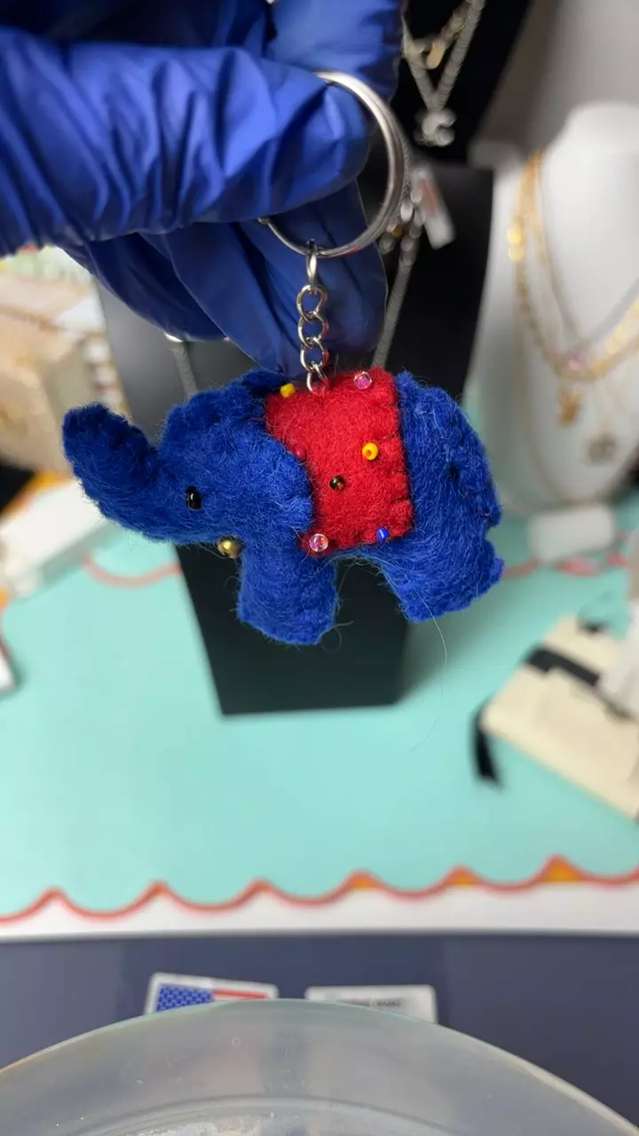 keychain/bagcharm thumbnail